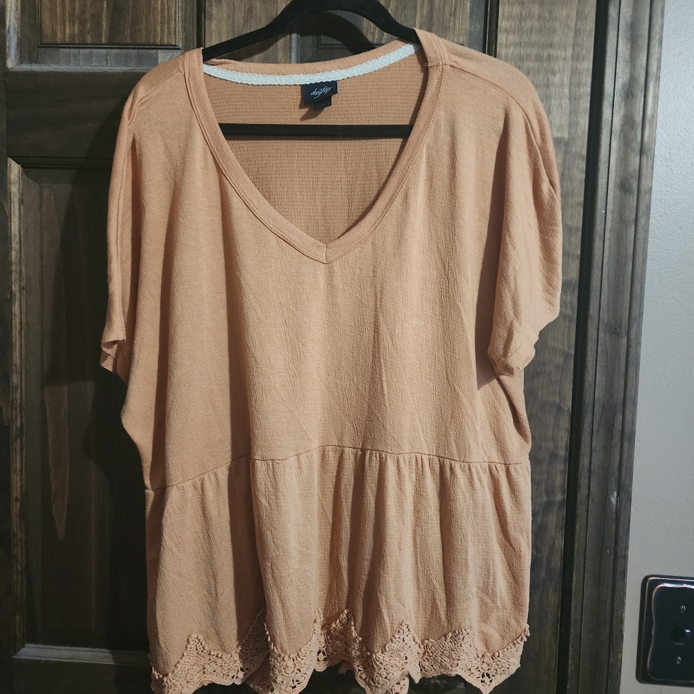 Flowy tops